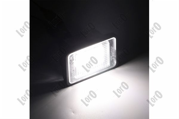 ILUMINARE NUMAR DE CIRCULATIE MERCEDES