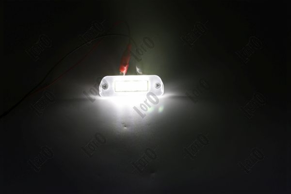 ILUMINARE NUMAR DE CIRCULATIE MERCEDES